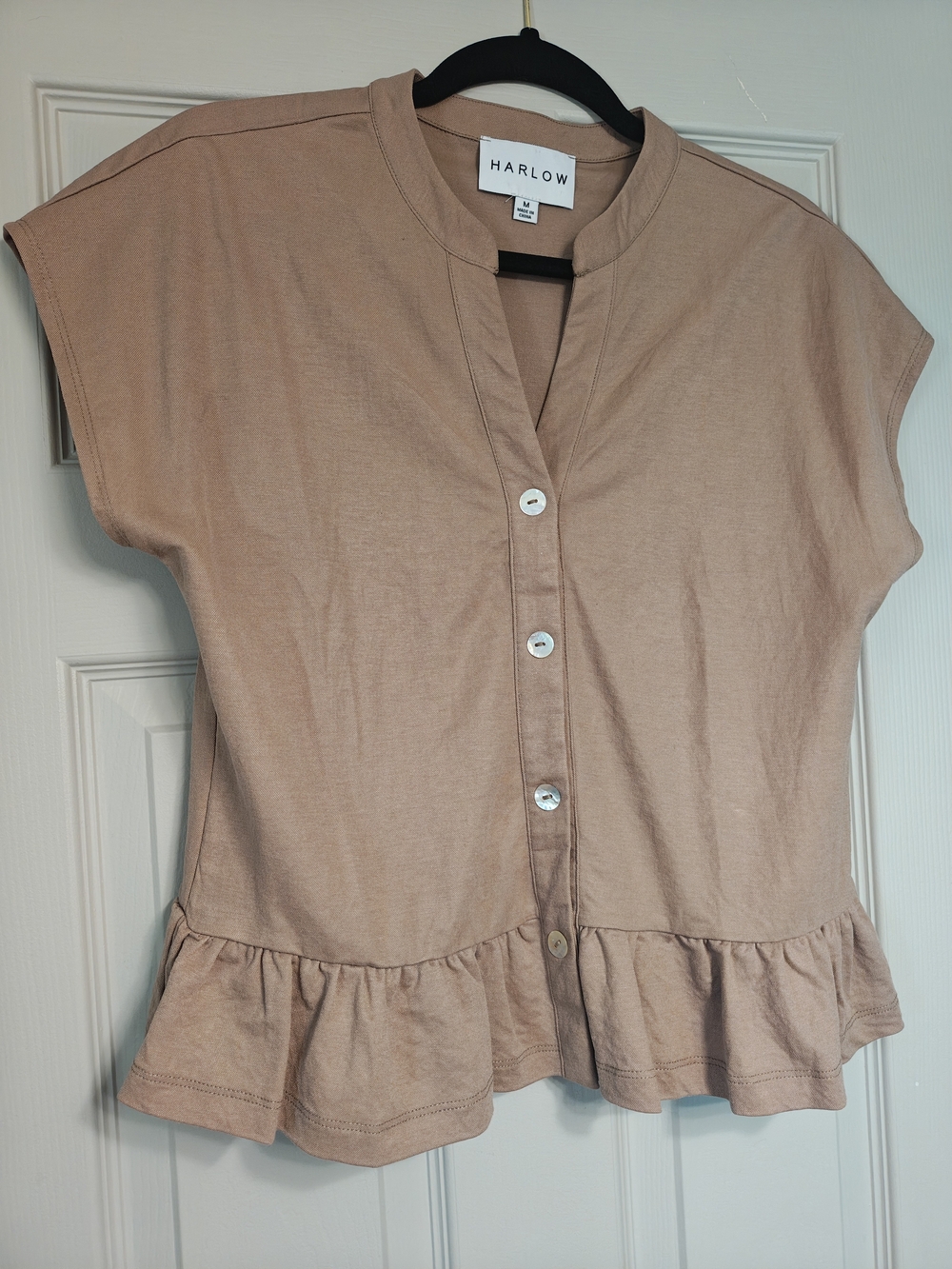Harlow Women's Blush Button-Front Ruffle Hem Top